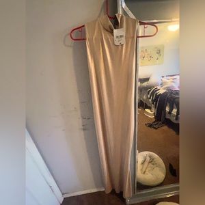 Champagne metallic maxi